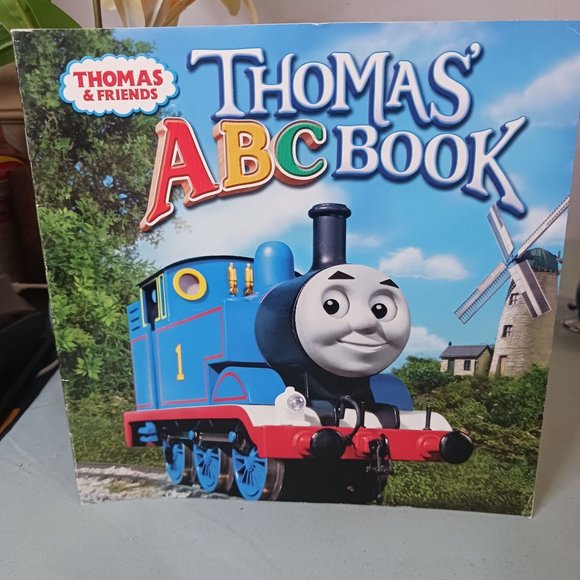 Early Reader Childrens Paper Back Books - Picture 11 of 12